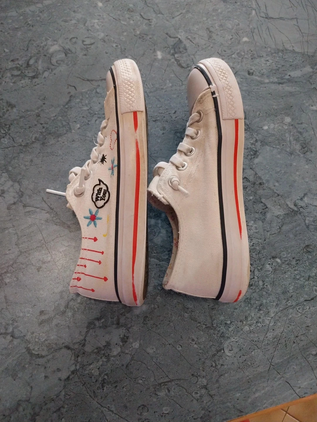 Canvas sneaker Size 33 – photo 6